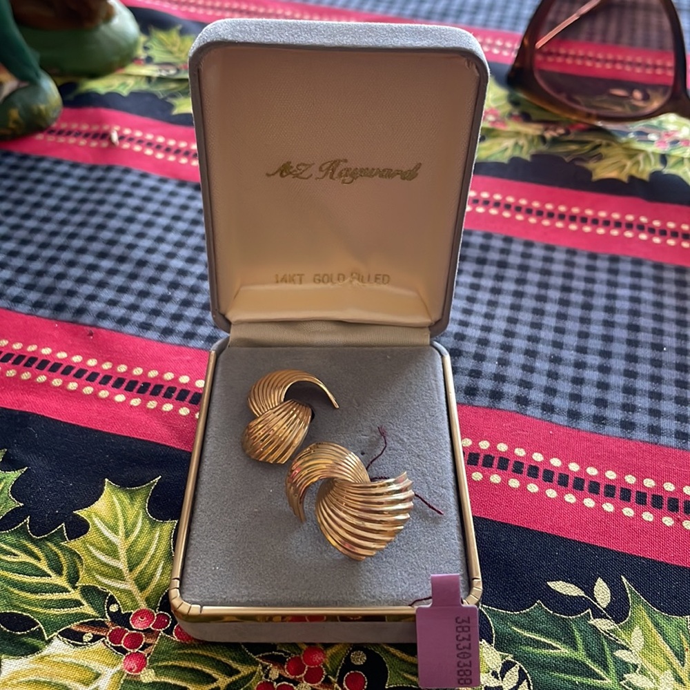 NWT 14k earrings - Picture 2 of 9